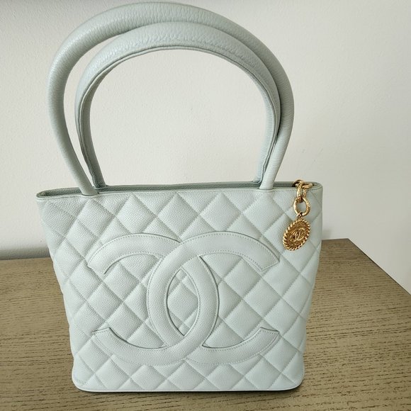 Chanel Handbags - Chanel Medallion tote